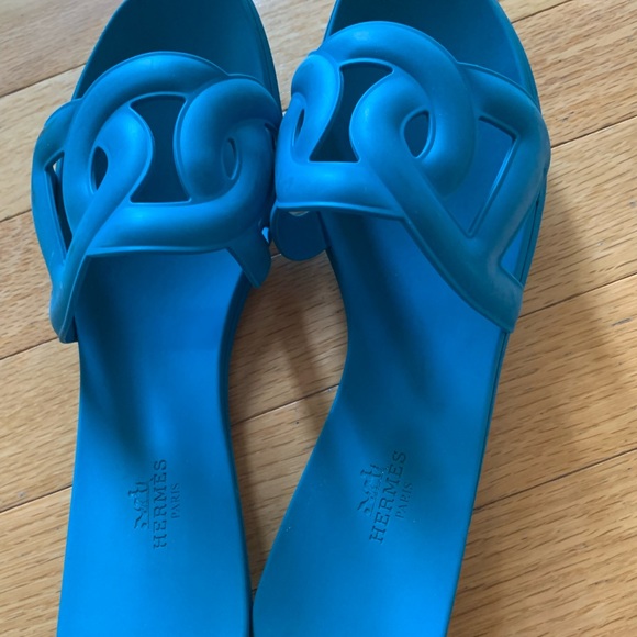 Hermes slides 9 - Picture 1 of 6